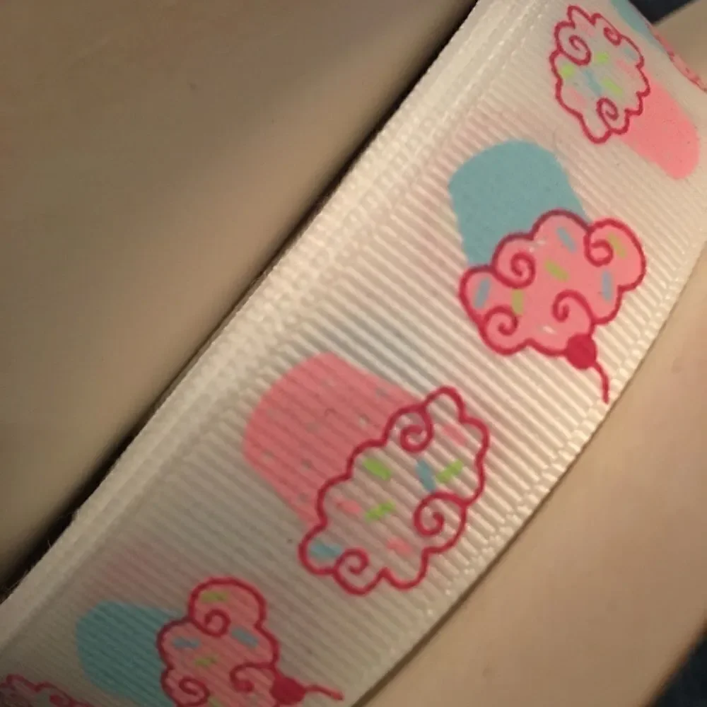 5/$24 grosgrain Ribbon 7/8” NEW 5 yards cupcakes